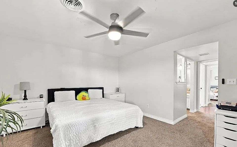 1st image of 4019 Potter St