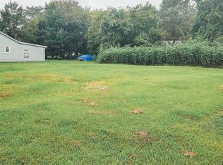 317 Broad St, Orange, TX 77630