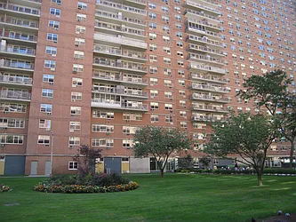 Sold by Thomas Lipovetsky, LREB