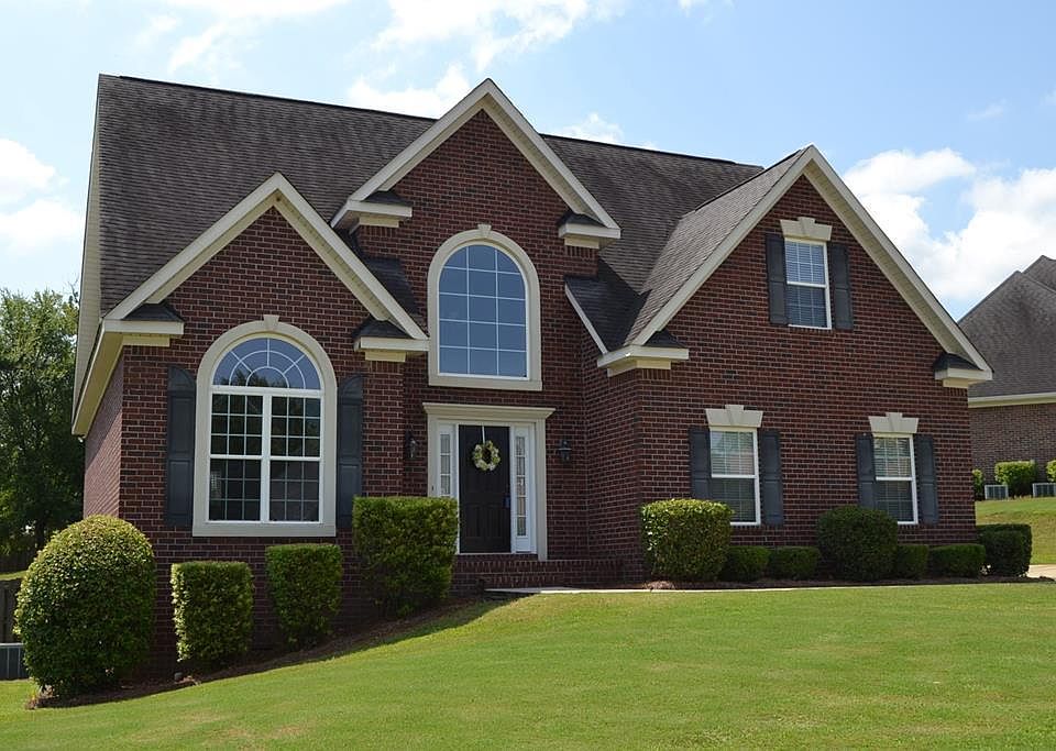 1st image of 911 Woody Hill Cir