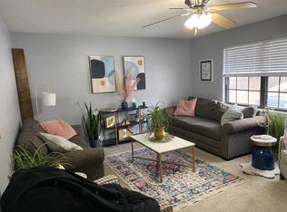 413 SE Crescent St, Lees Summit, MO 64063
