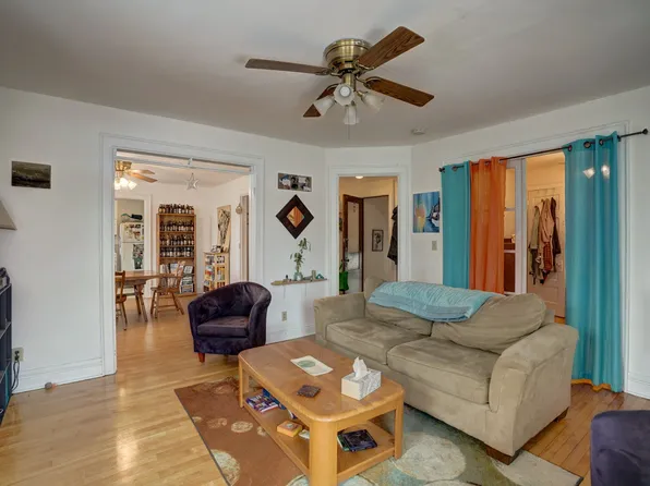 1049 E Gorham St APT 2, Madison, WI 53703