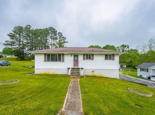 2015 Burma Rd, Rossville, GA 30741