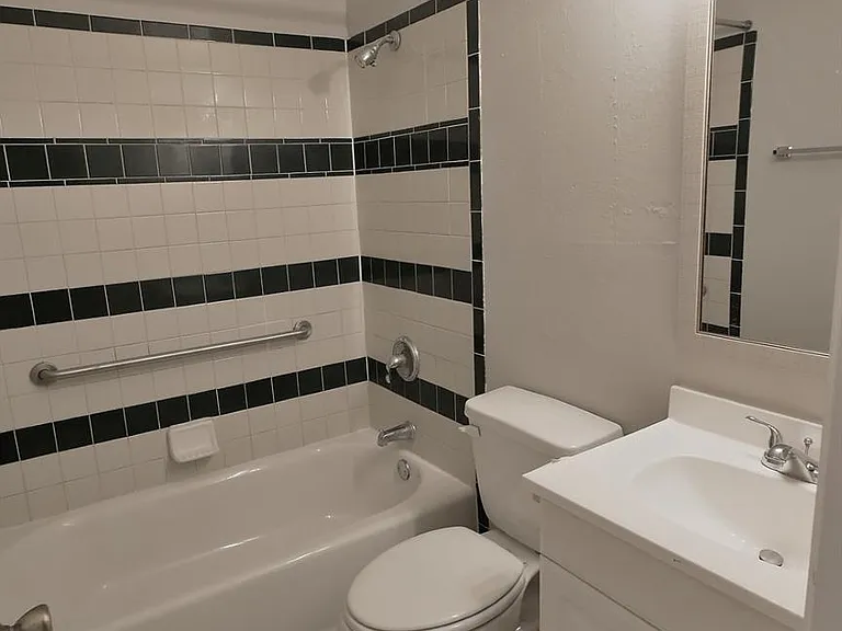 1018 Three Forks Dr — Photo 22