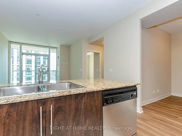 88 Broadway Ave E #1605 — Photo 12