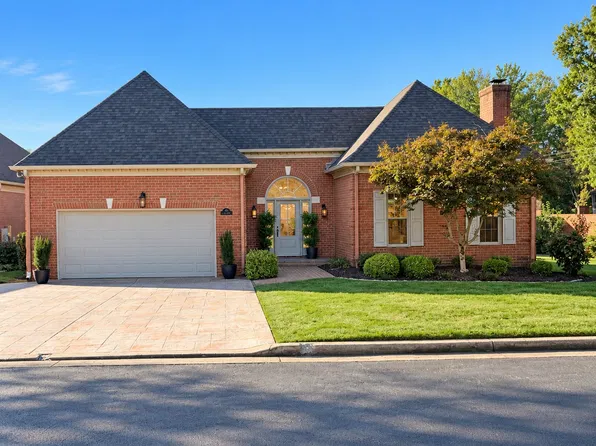100 Carriage Way, Hendersonville, TN 37075