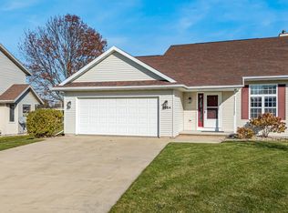 N9684 Hopfensperger Rd, Appleton, WI 54915
