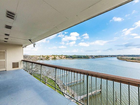 3rd image of 18809 Egret Bay Blvd APT 128