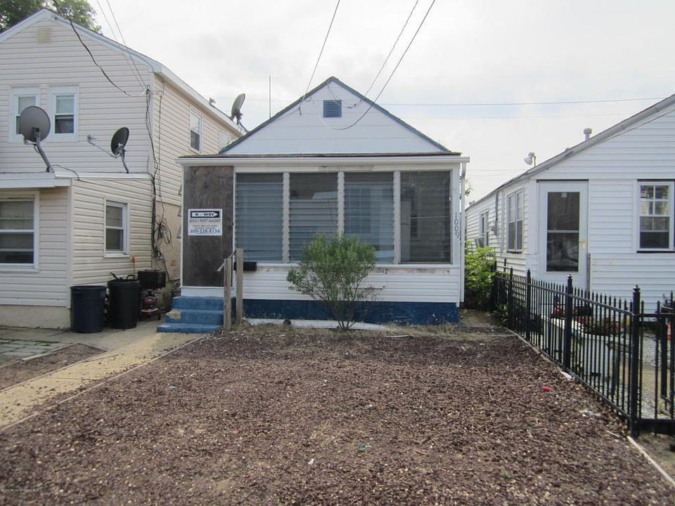 1st image of 1009 Barnegat Ave