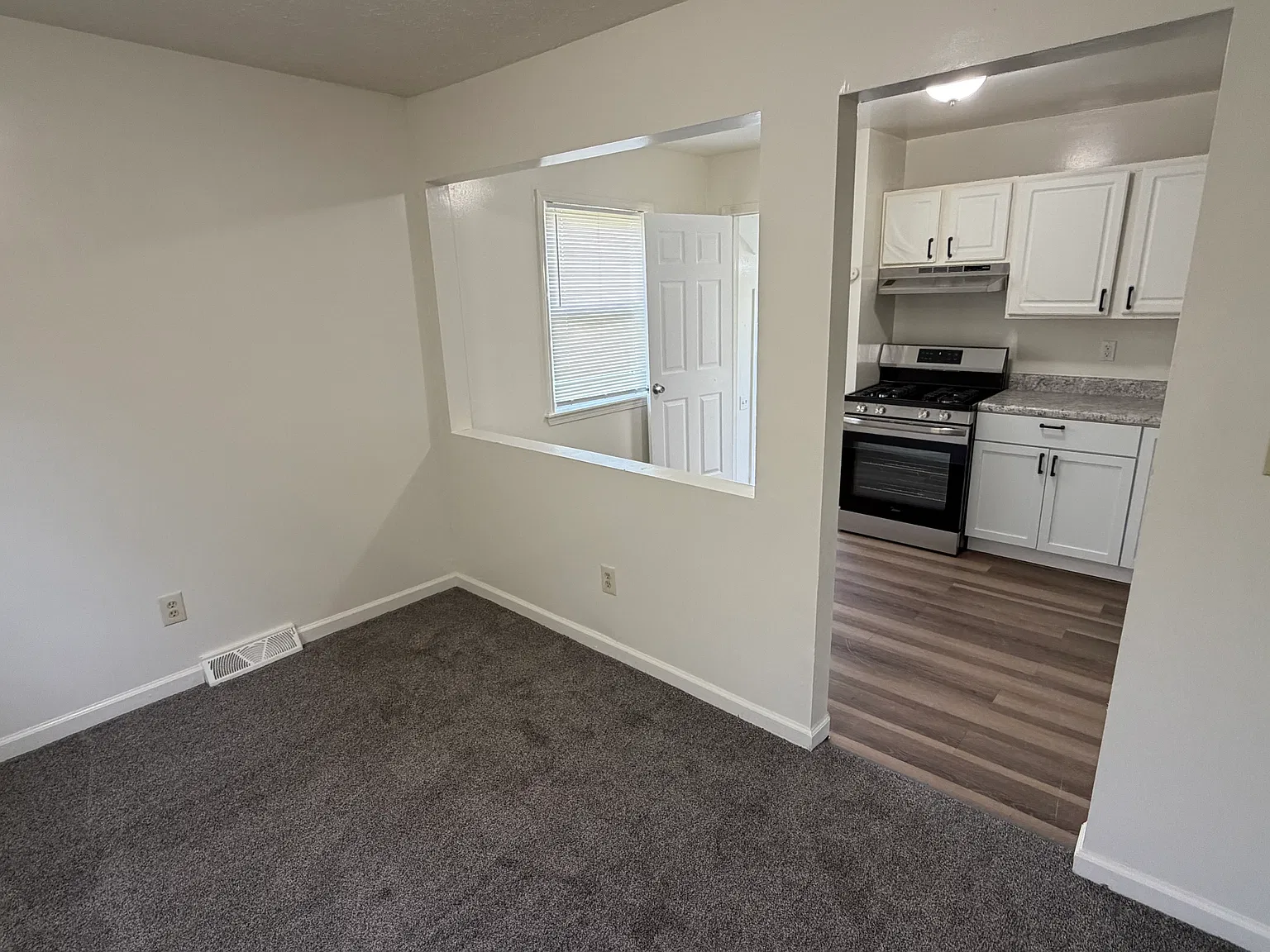 3 bed, 1008 sqft, $1,500 — Photo 4