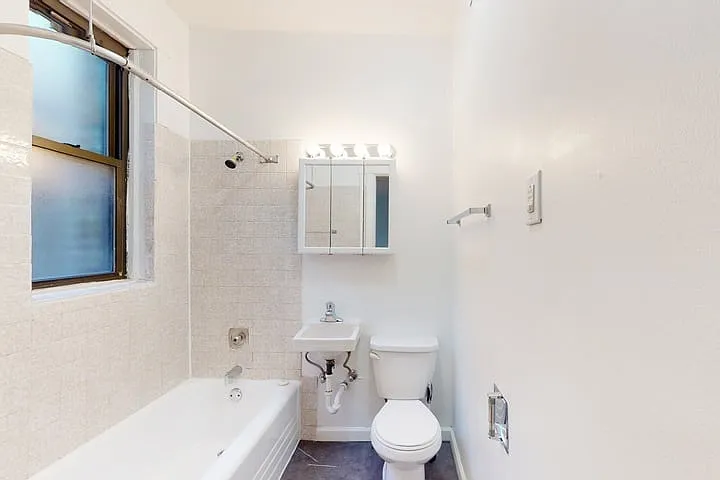5452 S. Ellis Avenue — Photo 29