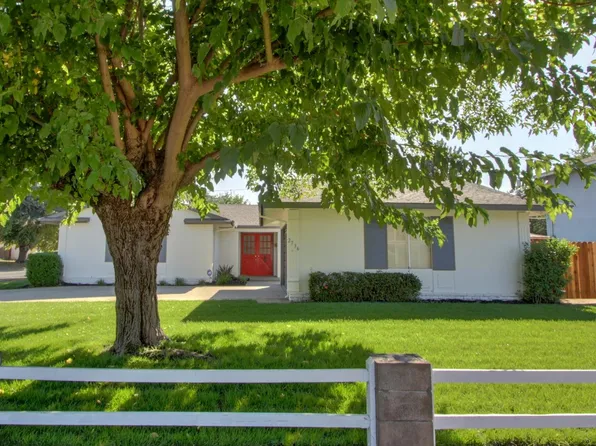 2736 Point Reyes Way, Sacramento, CA 95826