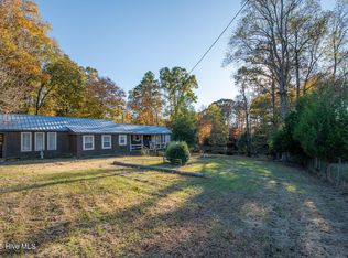 2019 Chrisco Rd W, Seagrove, NC 27341