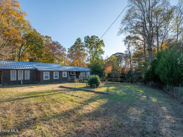 2019 W Chrisco Road, Seagrove, NC 27341