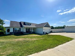 4436 State Route 345 NE, New Lexington, OH 43764