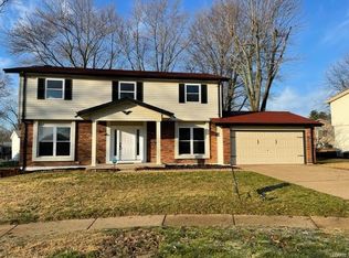1075 Eaglepass Ct, Chesterfield, MO 63017