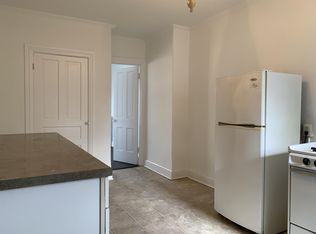 223 Briggs St, Harrisburg, PA 17102