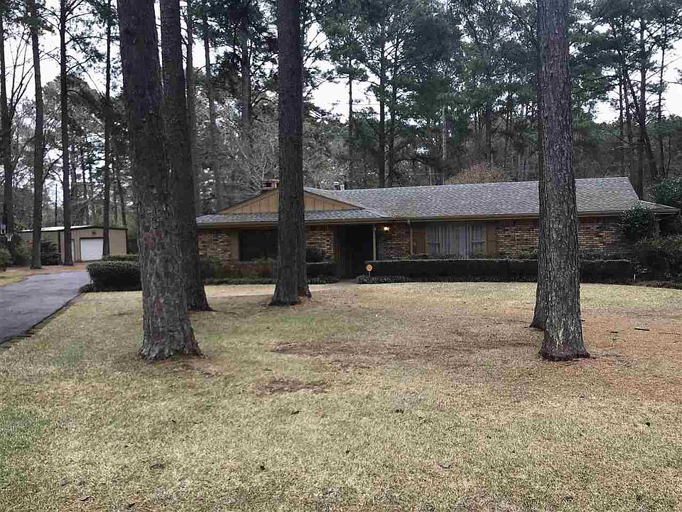 1st image of 100 Ashwood Ter