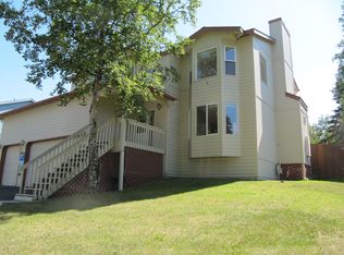 19120 Talarik Dr, Eagle River, AK 99577