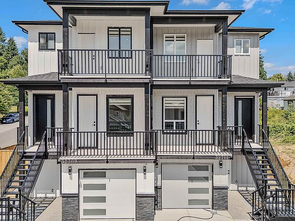 3rd image of 32711 Antelope Ave