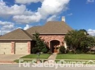403 Sandhurst Dr, Lafayette, LA 70508