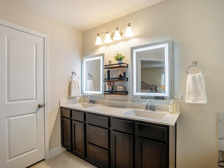 4115 Steven Falls Ct — Photo 38