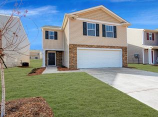 1310 37th Avenue Ln NE, Hickory, NC 28601