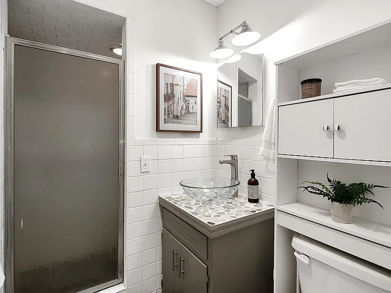 1401 N Stratford Ln — Photo 16