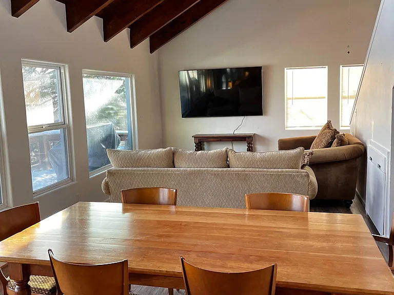Riverview Ct — Photo 17