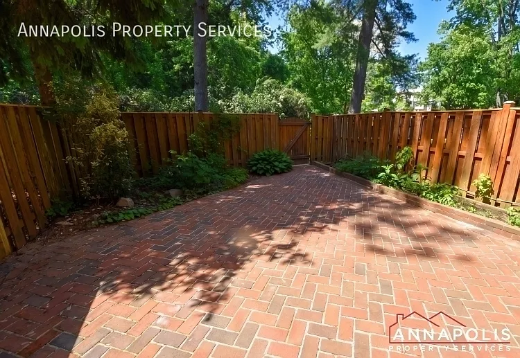1254 Masters Dr — Photo 25