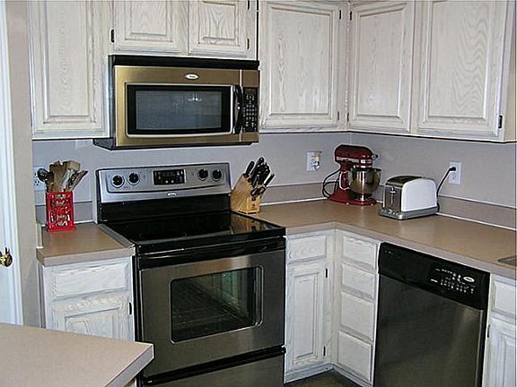 4th image of 9760 Williford Trl