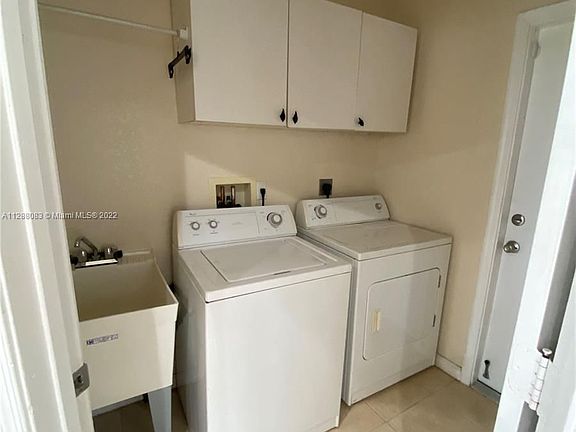 5th image of 639 NW Stanford Ln