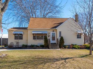 16 1st Ave SE, Nya, MN 55397