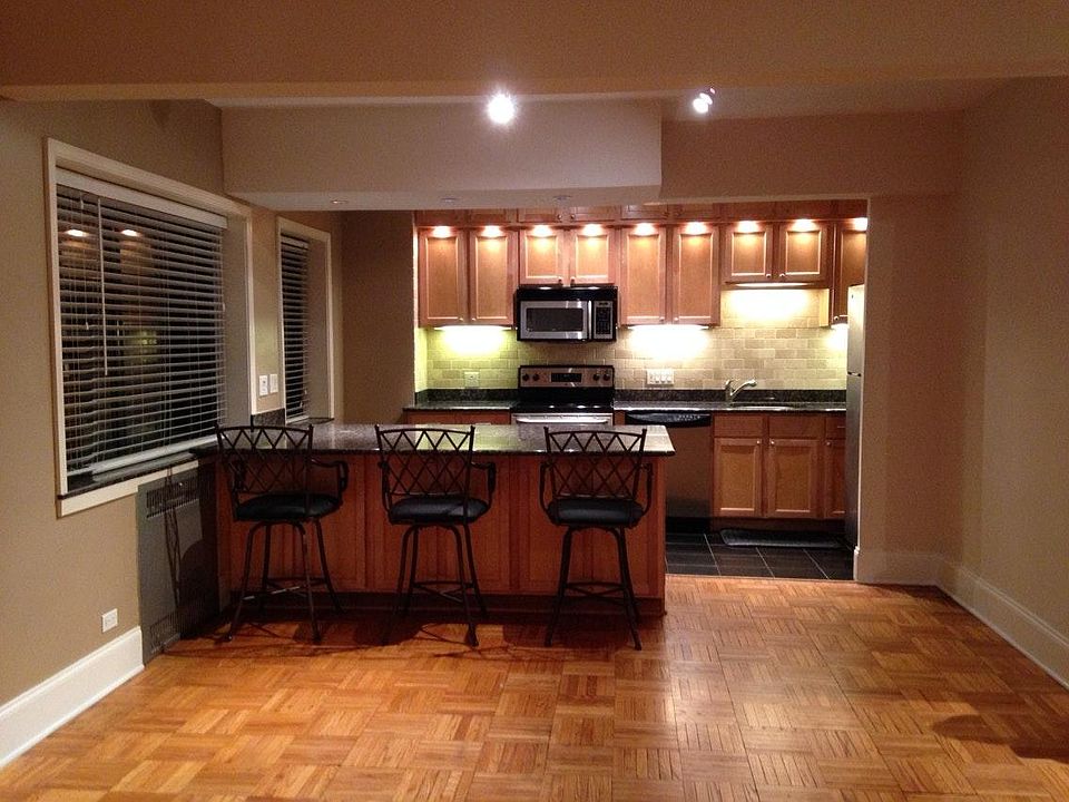 1st image of 5044 N Marine Dr #1A