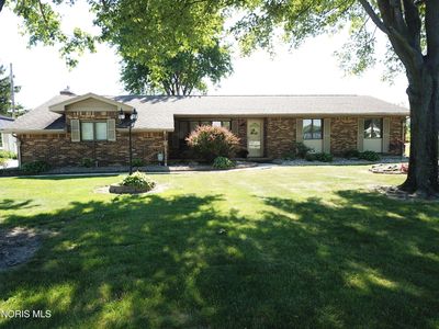 170 N North Curtice Rd, Oregon, OH, 43616