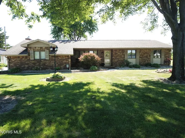 170 N North Curtice Rd, Oregon, OH 43616