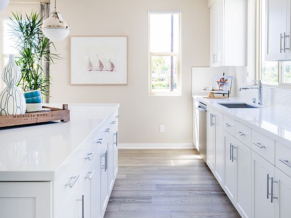 4th image of 17822 Gillette Ave #39FOXZ
