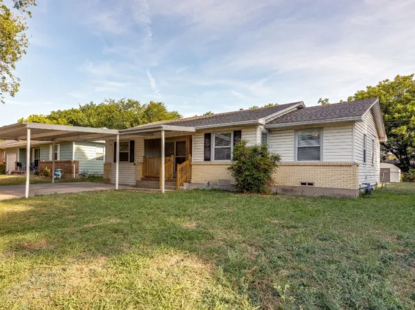 231 River Oaks Dr, Lancaster, TX 75146