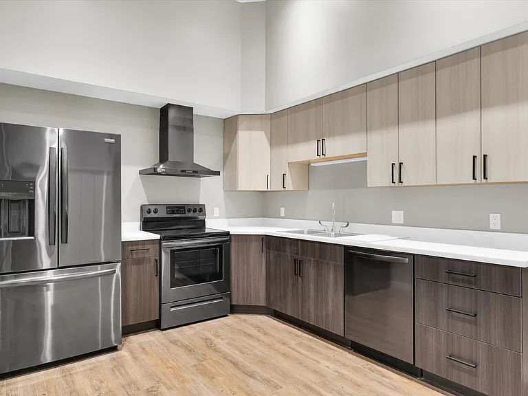 209 N Neil St #202 — Photo 2