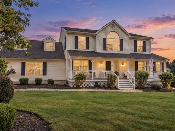 20 Carly Dr, Wantage Twp., NJ 07461