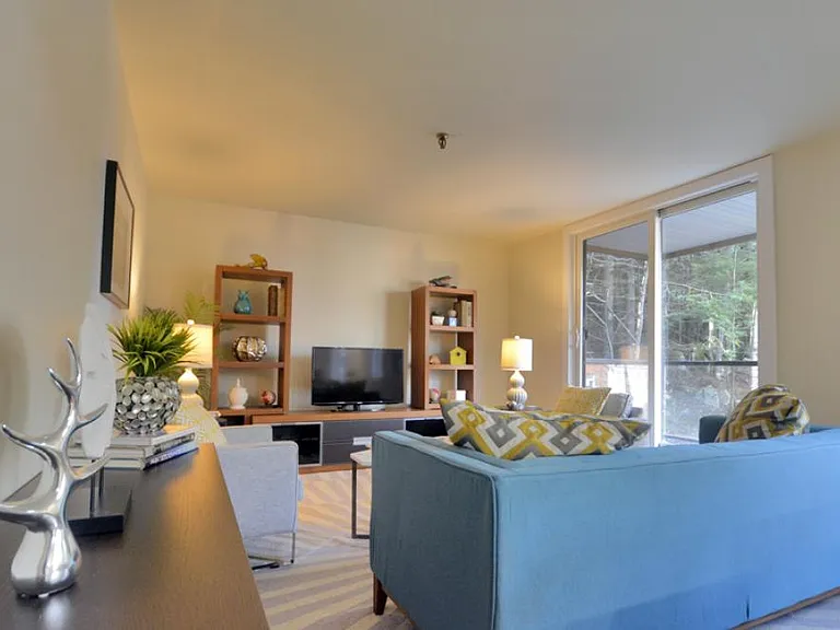 38 Shaunslieve Dr — Photo 2