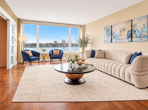 240 Riverside Blvd APT 10E, New York, NY 10069