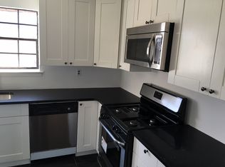 22079 67th Ave #C, Oakland Gardens, NY 11364