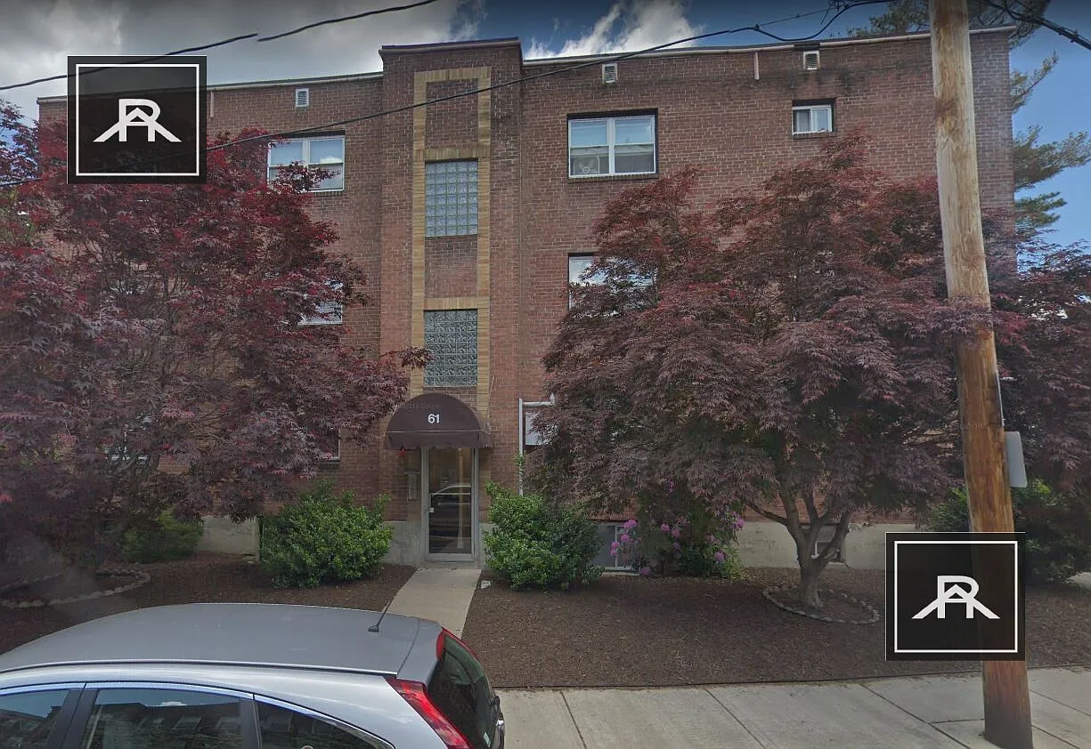 2 bed, 1.0 bath, $2,900 — Photo 1