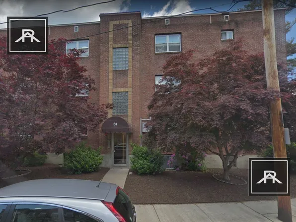62 Selkirk Rd #1, Brighton, MA 02135