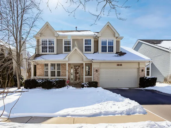 1221 Sterling Dr, Mundelein, IL 60060