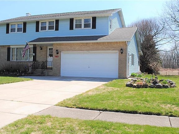 2nd image of 67 Lakeside Dr