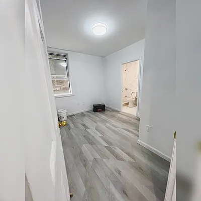 Rented by E Realty International Corp | media 17