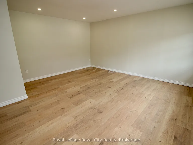 405 Main St S #1 — Photo 11