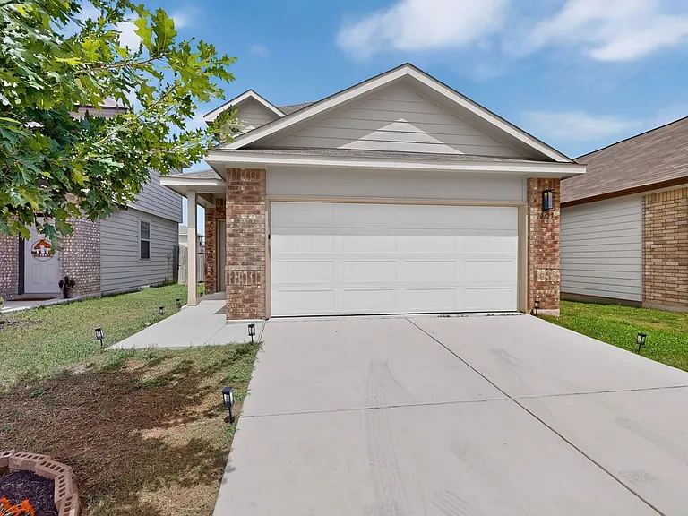 10423 Green Pr — Photo 1